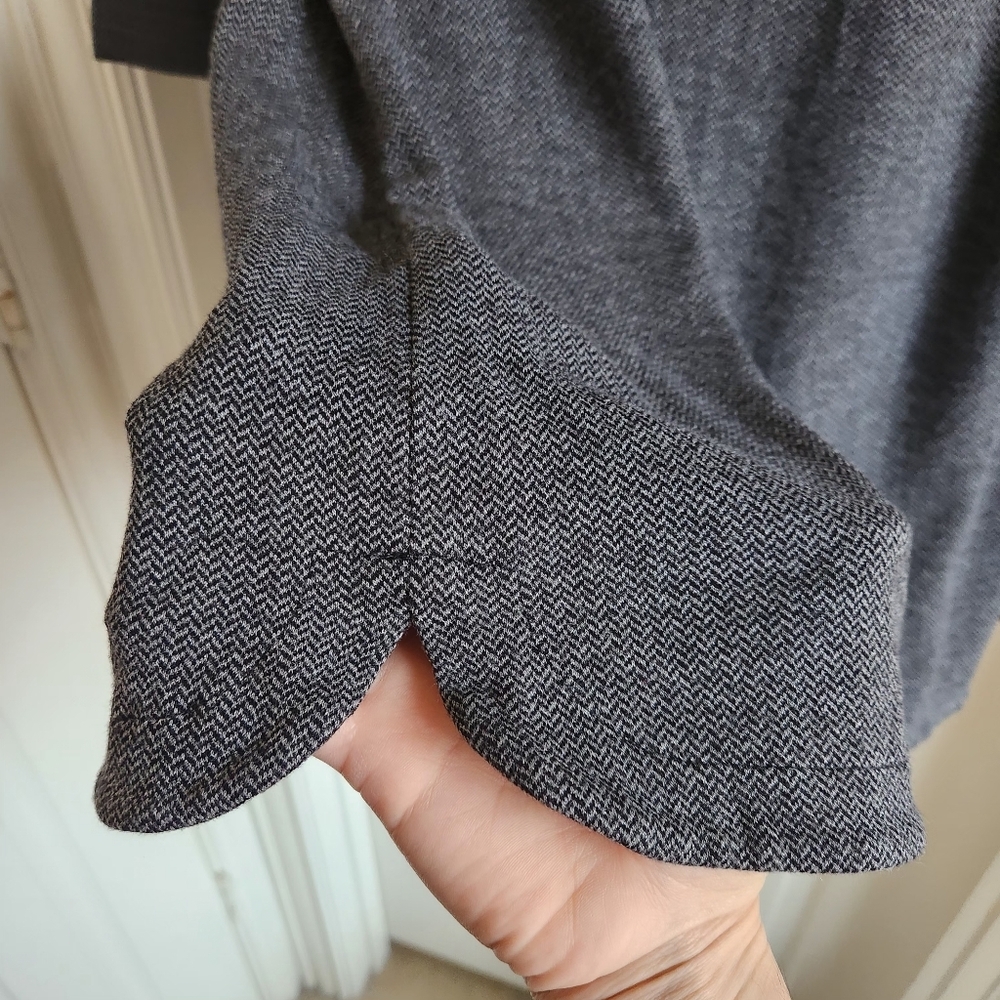 J Jill Womens Tunic Top Size S Ponte Knit Gray Herringbone Boat Neck 3/4 Sleeve - Picture 3 of 9